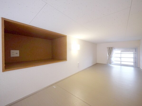 レオパレスSTフロント指扇 24095の物件内観写真